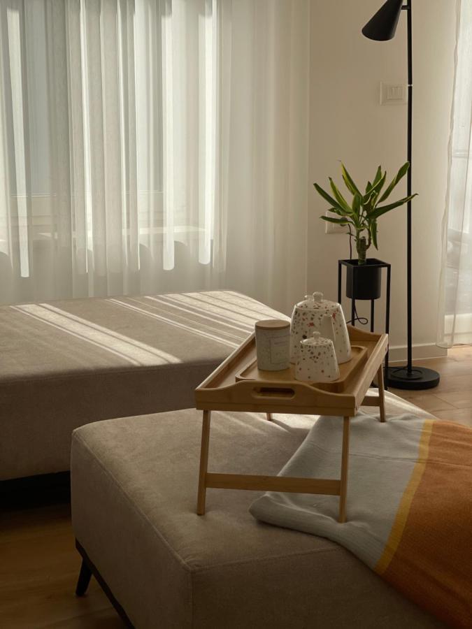 Square Inn Tirana City Center Экстерьер фото