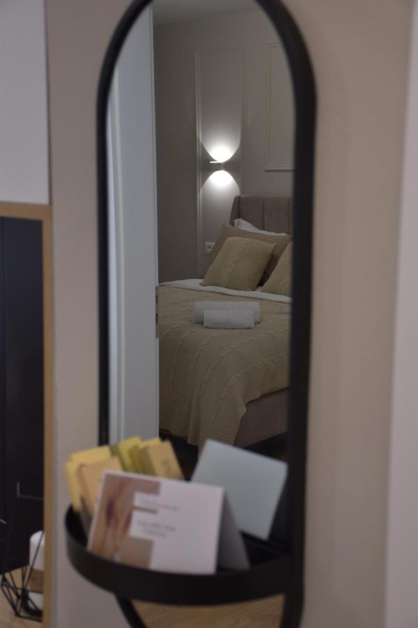 Square Inn Tirana City Center Экстерьер фото