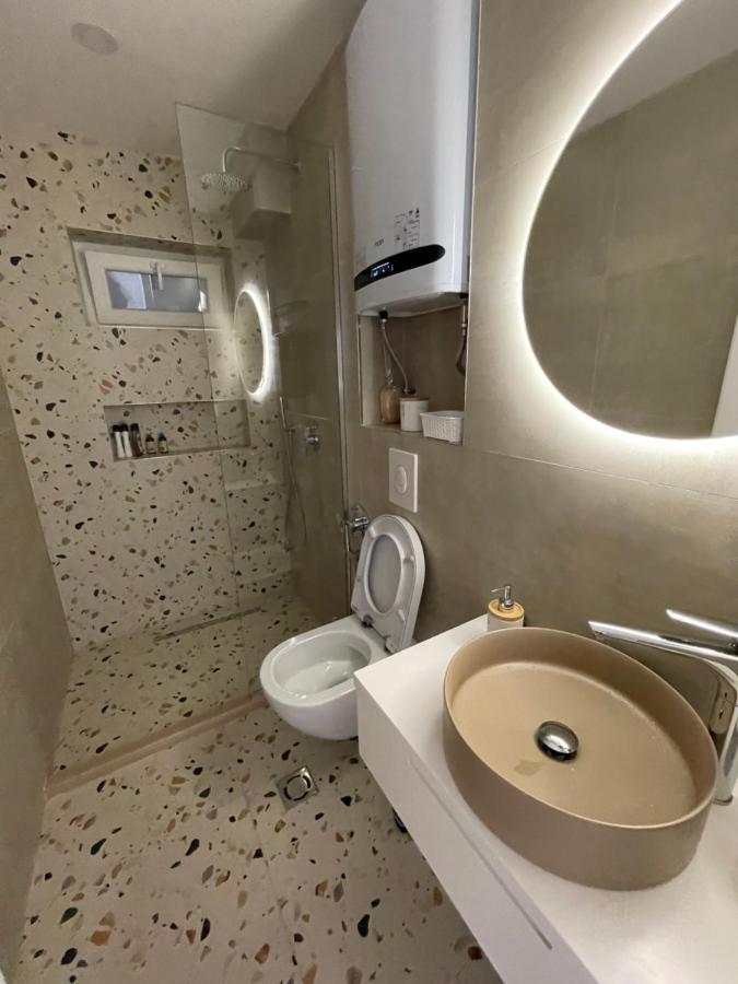 Square Inn Tirana City Center Экстерьер фото